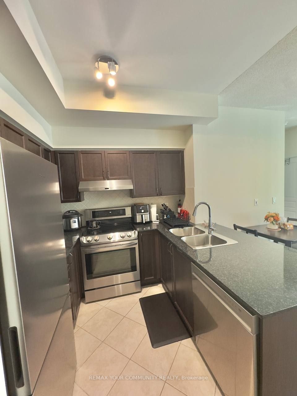 1205-55 South Town Centre Boulevard, Markham, ON, L6G 0B1 - 12