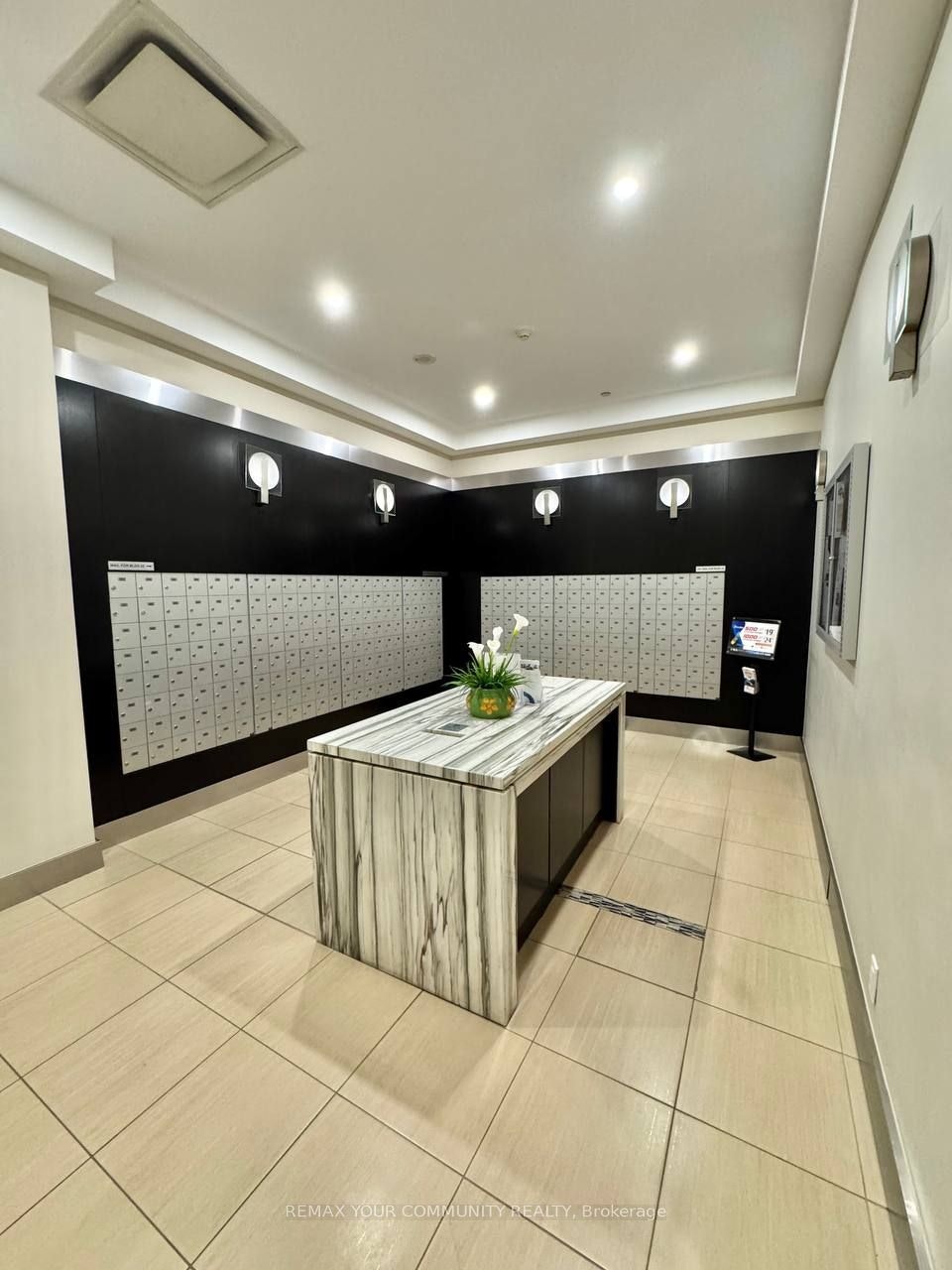 1205-55 South Town Centre Boulevard, Markham, ON, L6G 0B1 - 5