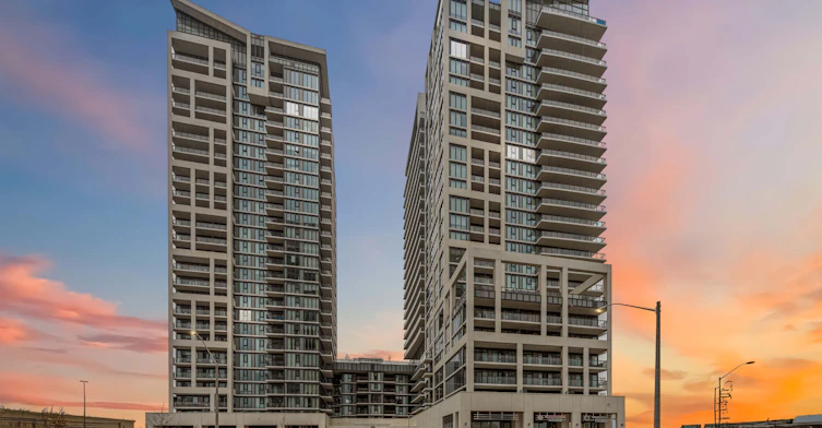 523-9000 Jane Street, Vaughan, ON, L4K 2M9