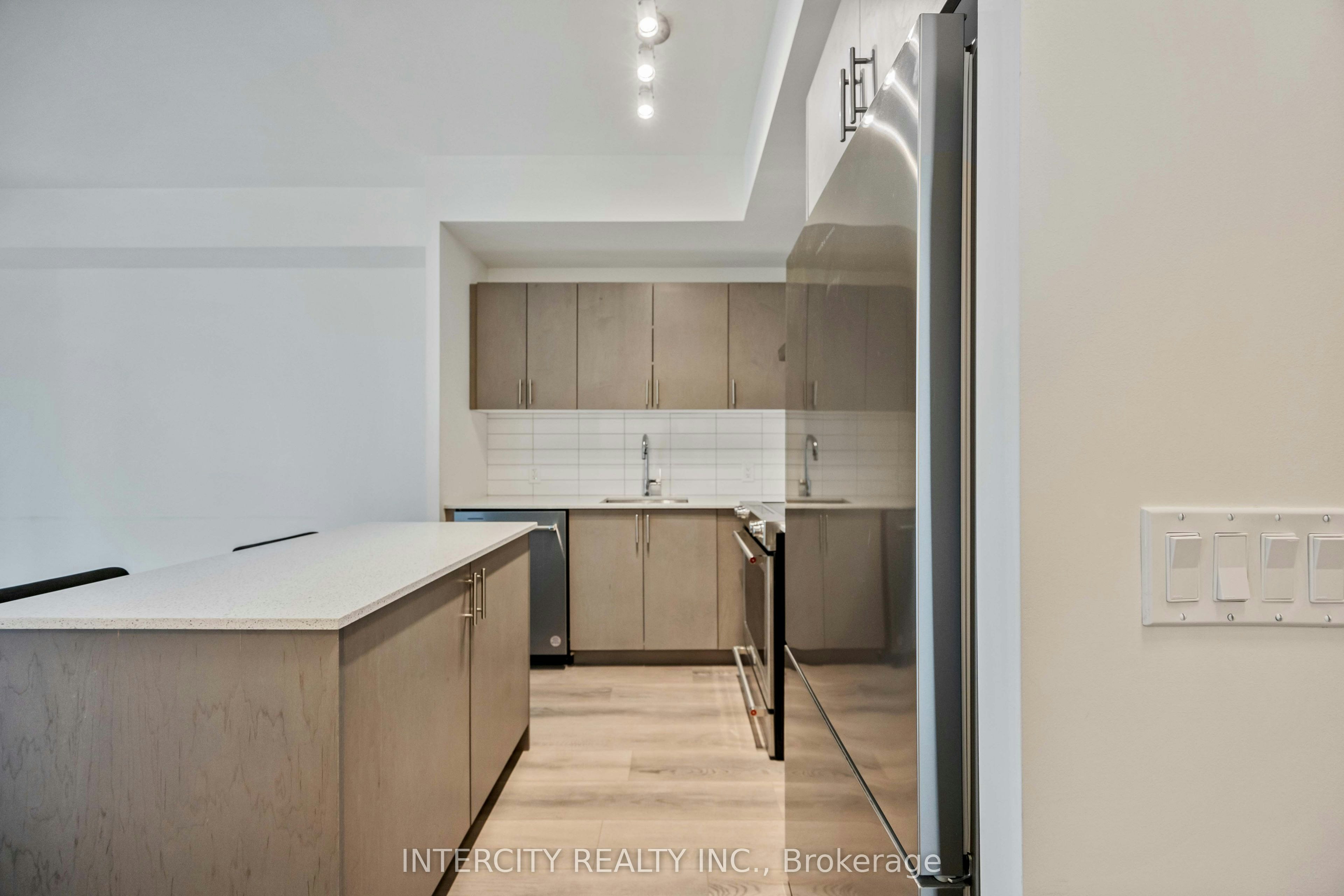 523-9000 Jane Street, Vaughan, ON, L4K 2M9 - 22