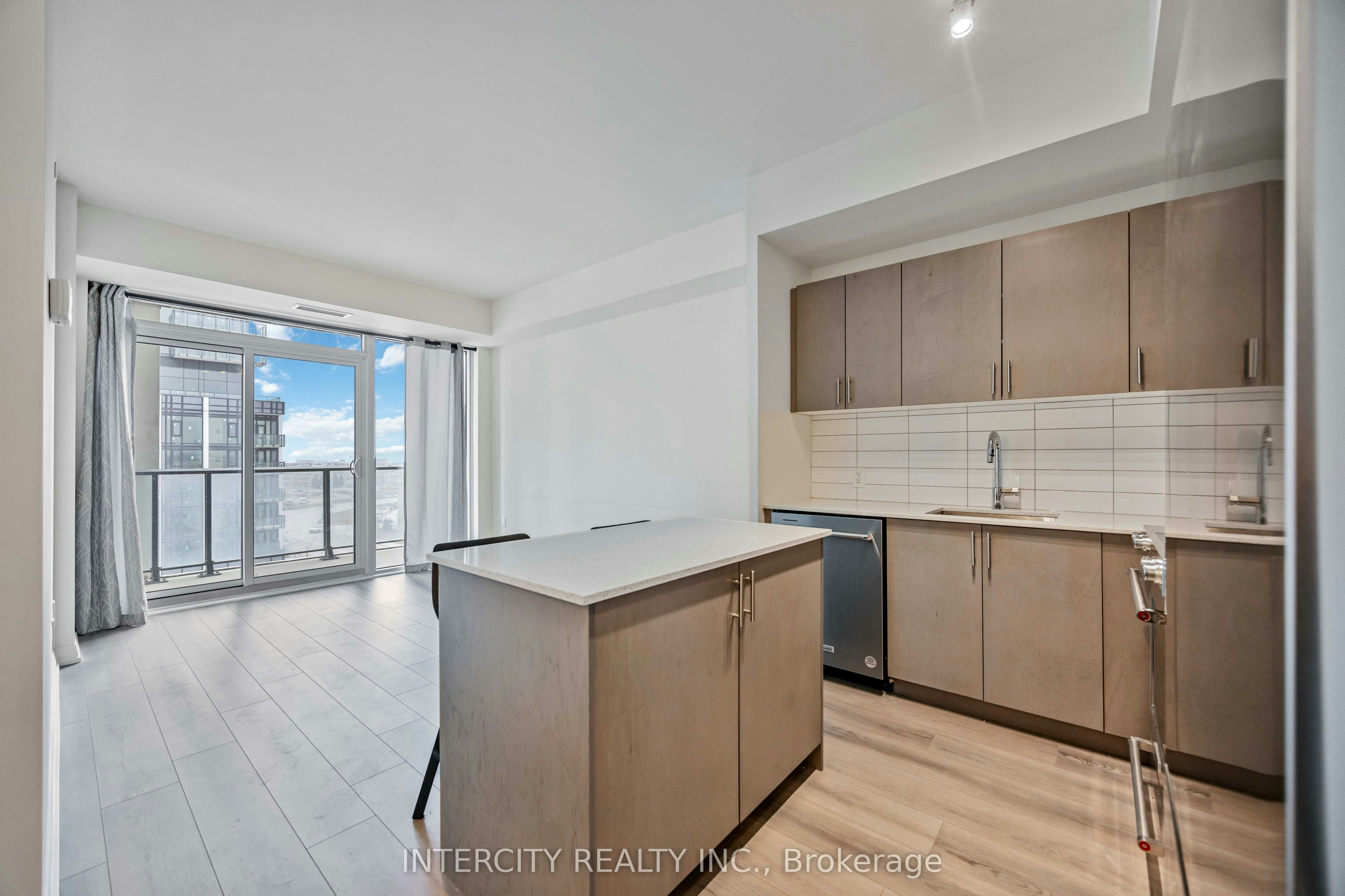 523-9000 Jane Street, Vaughan, ON, L4K 2M9 - 21