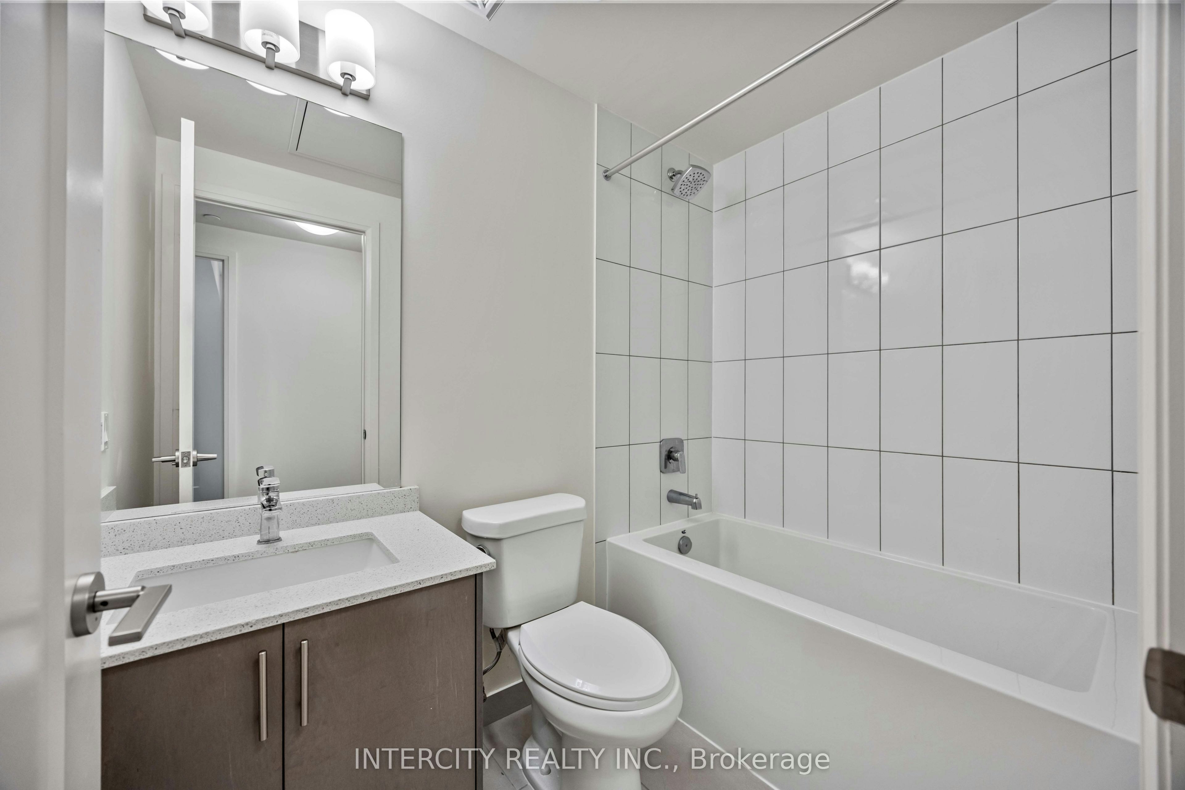 523-9000 Jane Street, Vaughan, ON, L4K 2M9 - 16