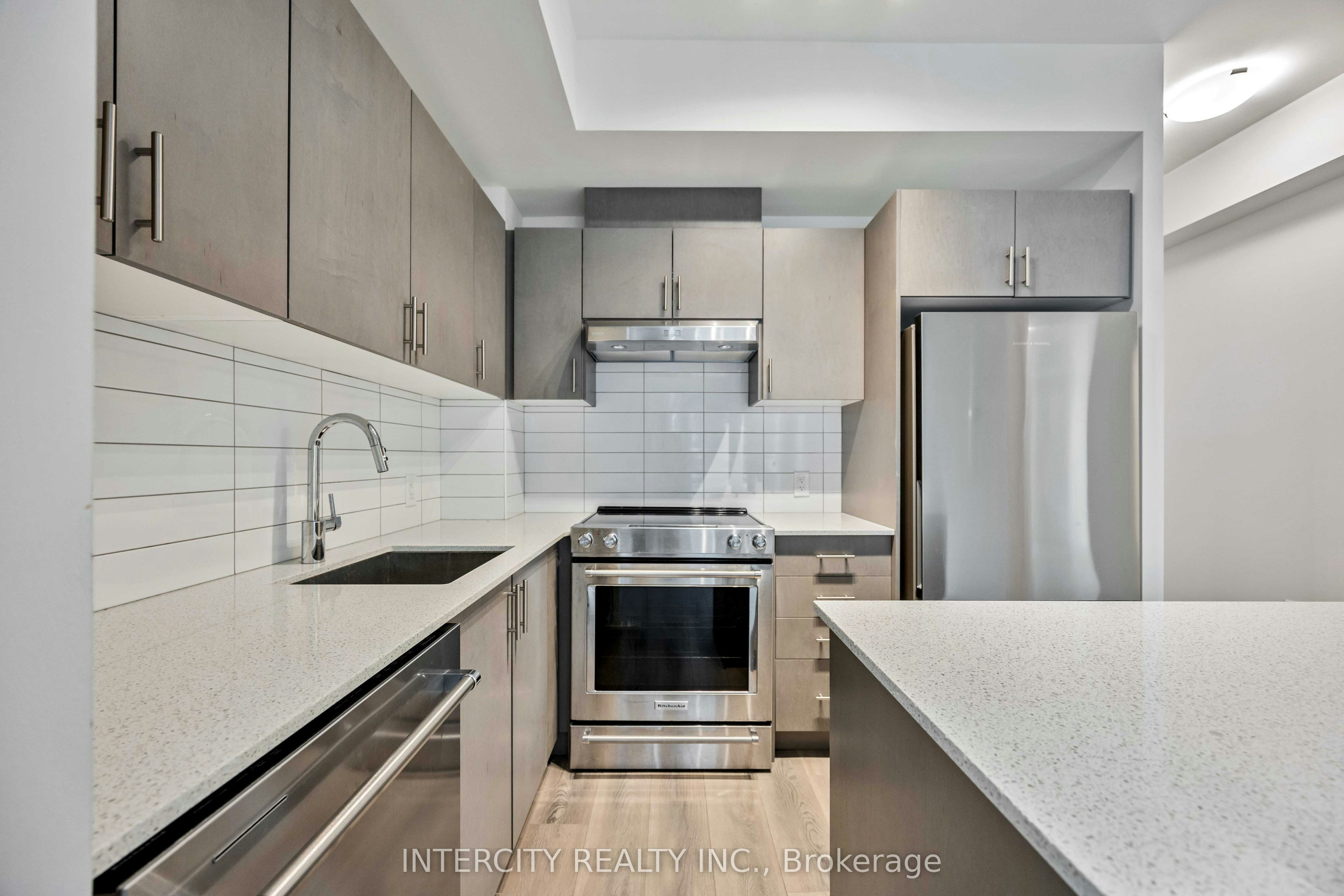 523-9000 Jane Street, Vaughan, ON, L4K 2M9 - 25