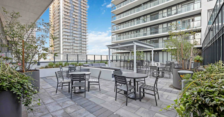 523-9000 Jane Street, Vaughan, ON, L4K 2M9 - 2