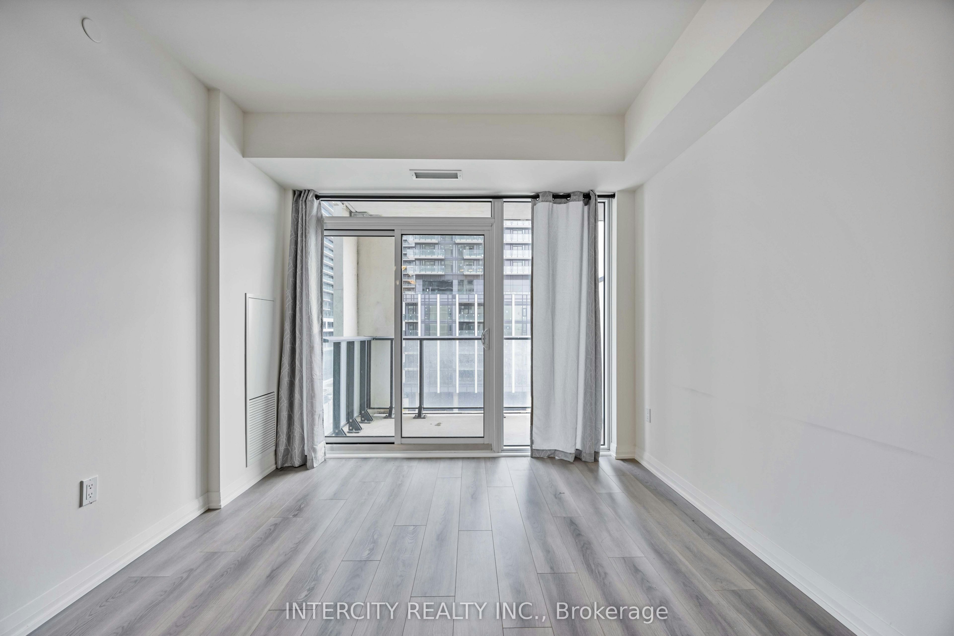 523-9000 Jane Street, Vaughan, ON, L4K 2M9 - 28