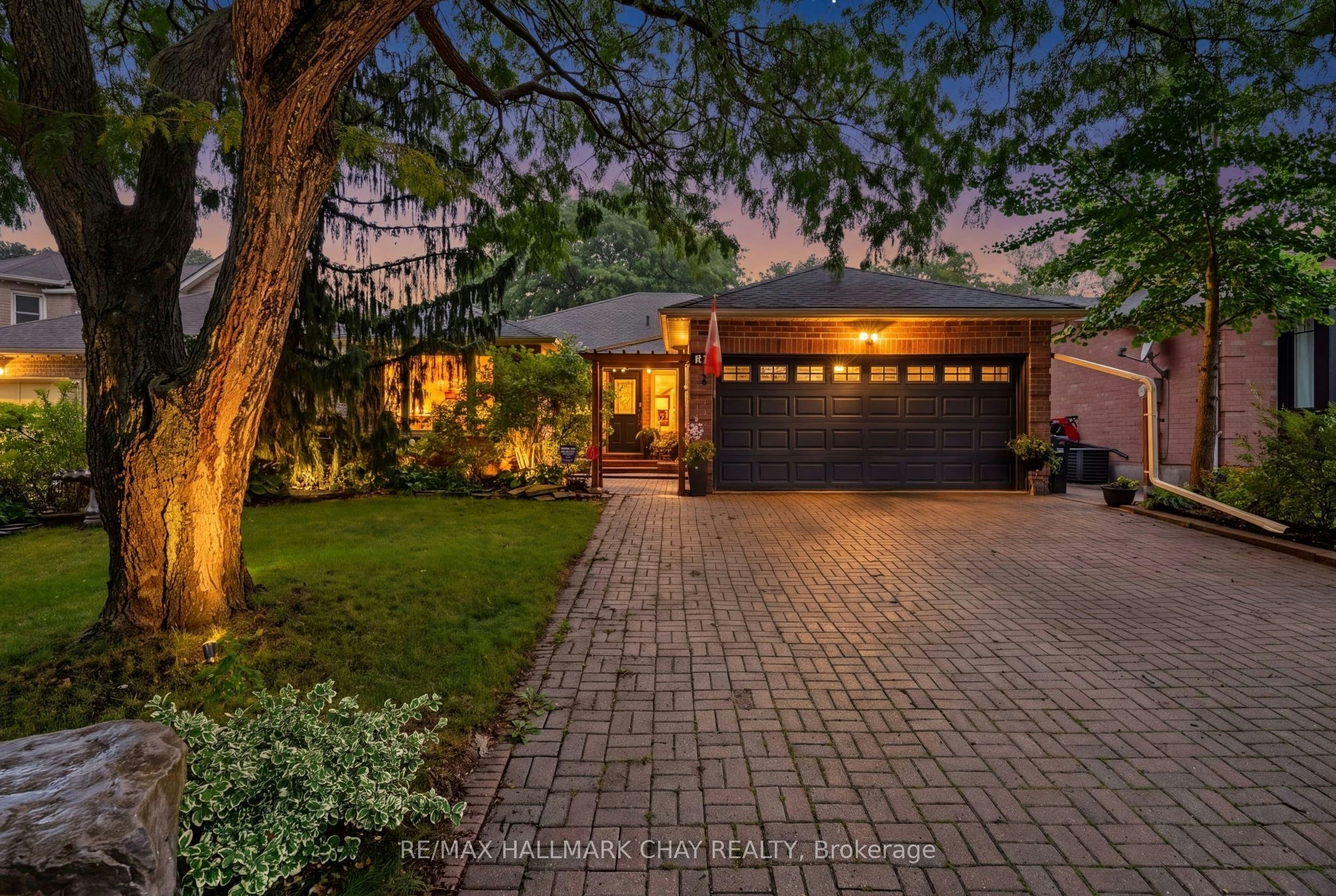 66 Hutchinson Drive, New Tecumseth, ON, L9R 1M2