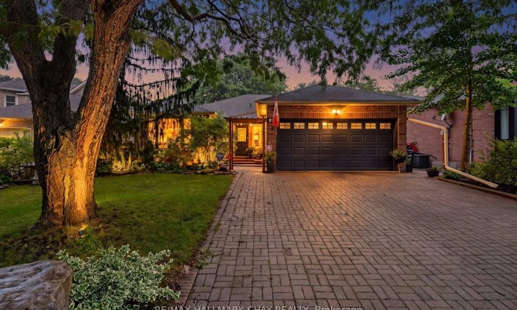 66 Hutchinson Drive