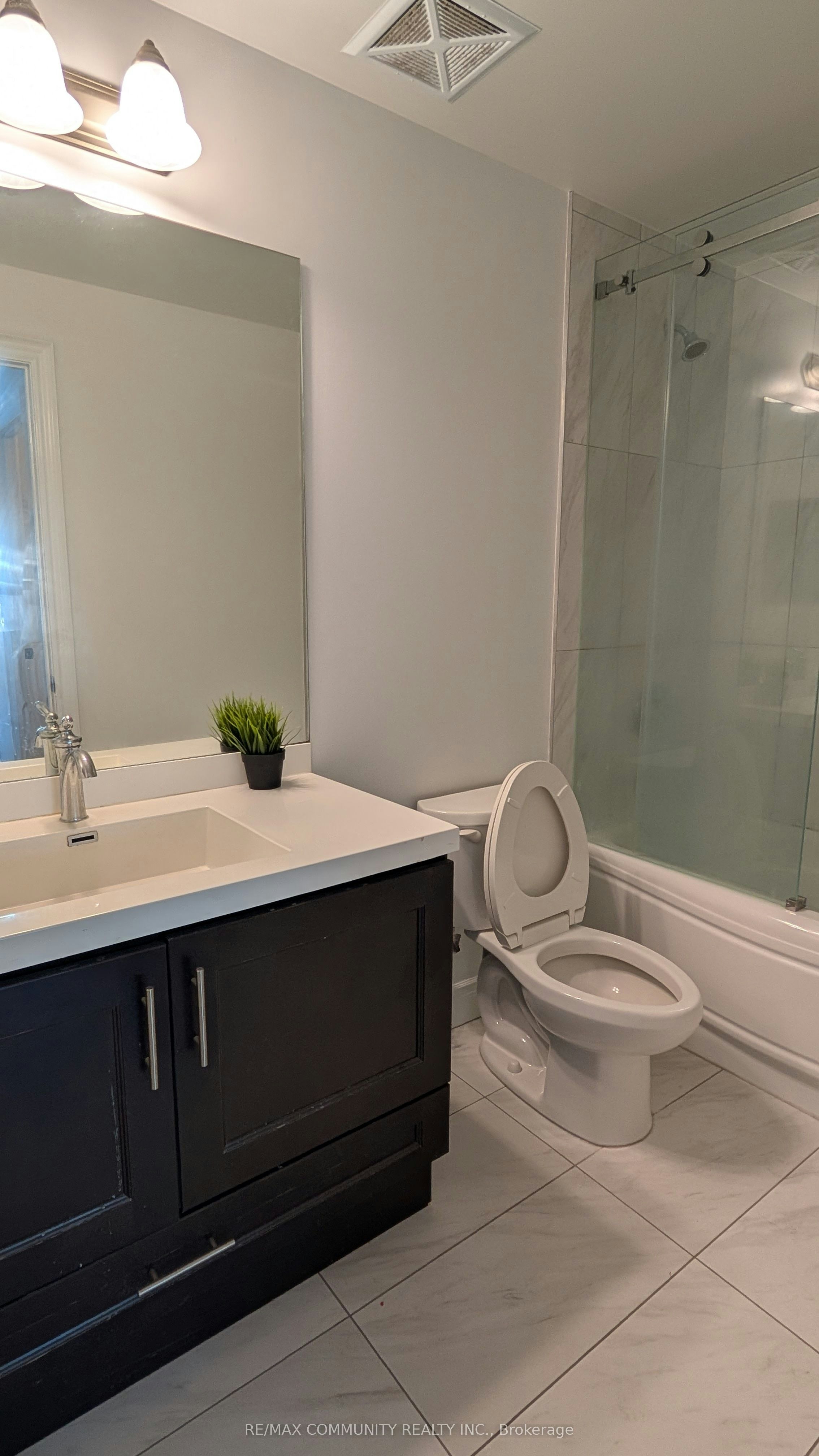 C105-38 Cedarland Drive, Markham, ON, L6G 0G7 - 13
