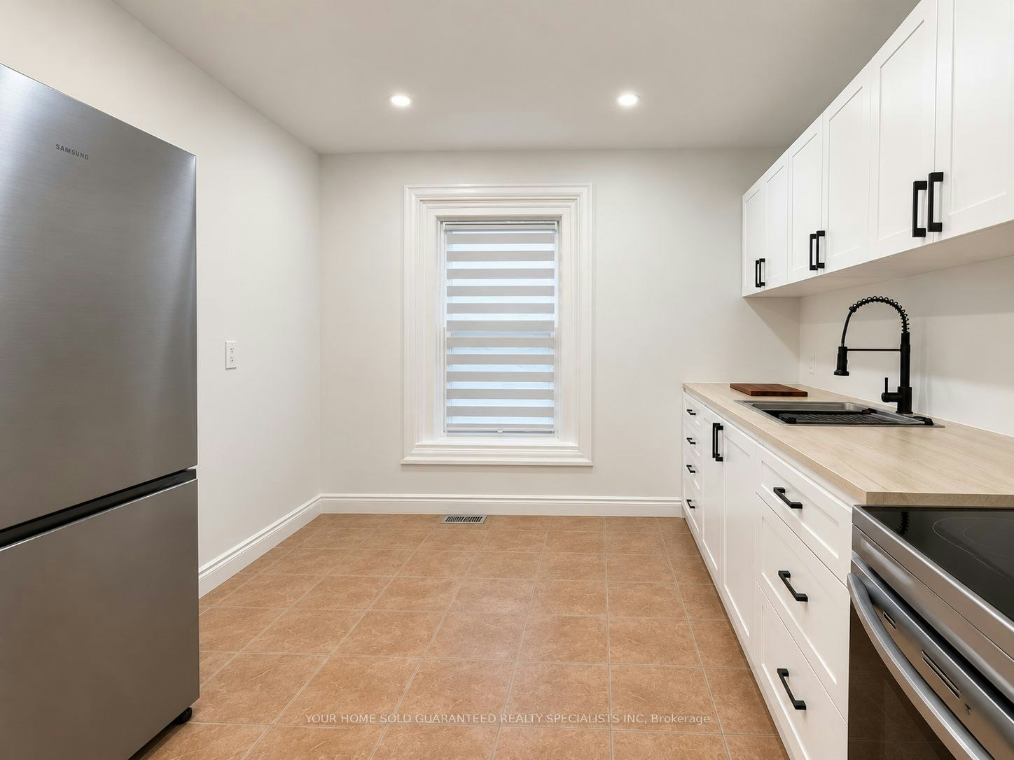 2-94 Wellington Street E, Aurora, ON, L4G 1H8 - 5