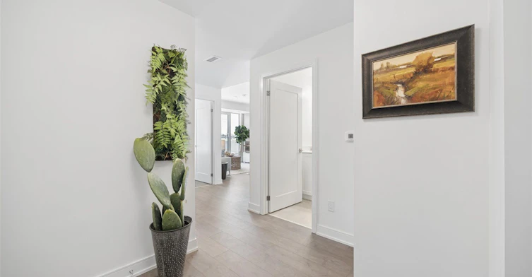 409-705 Davis Drive, Newmarket, ON, L3Y 2R2 - 7