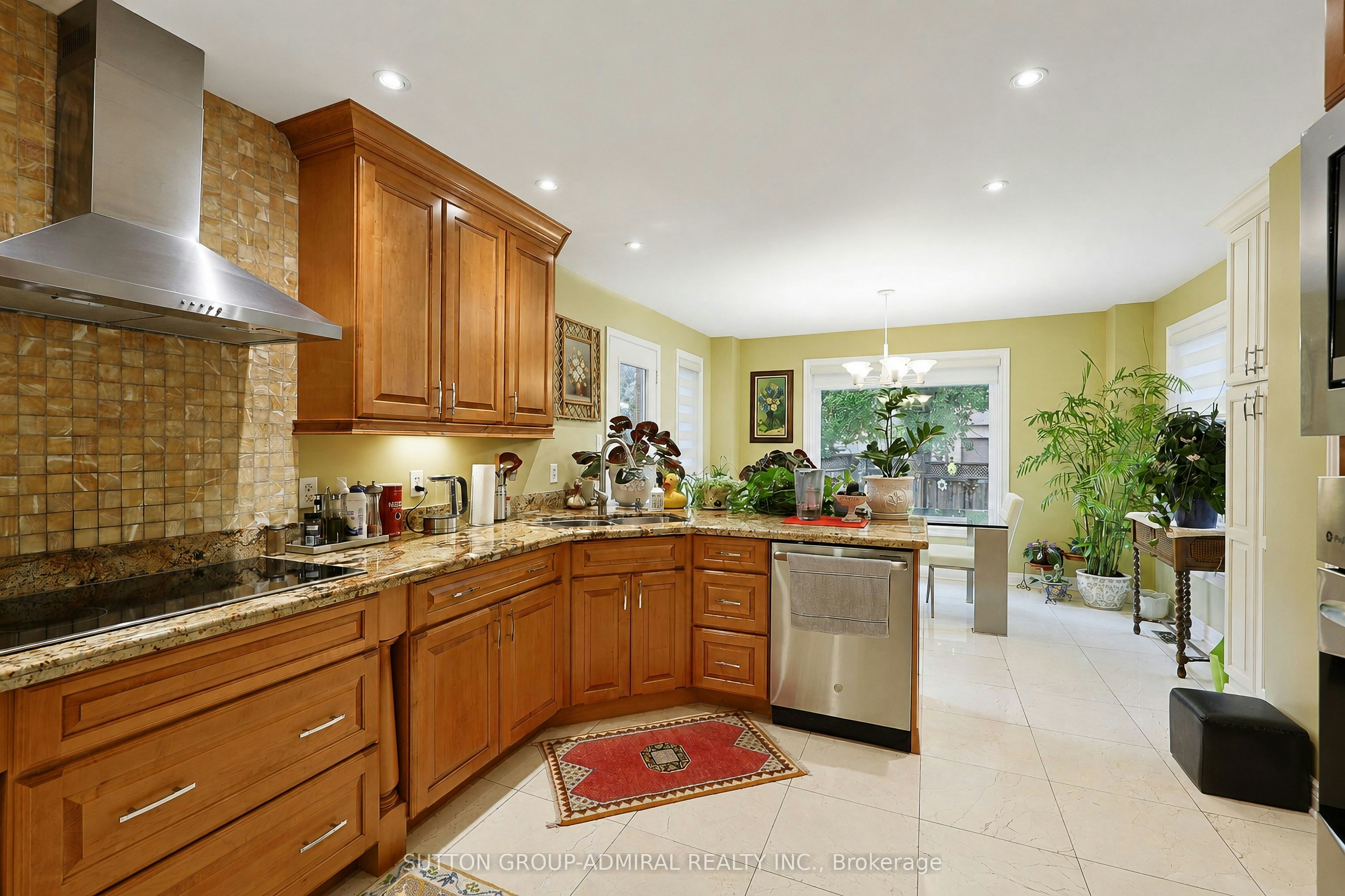 232 Franklin Avenue, Vaughan, ON, L4J 7L3 - 6