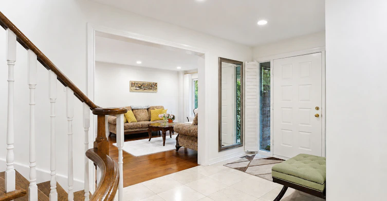 232 Franklin Avenue, Vaughan, ON, L4J 7L3 - 4