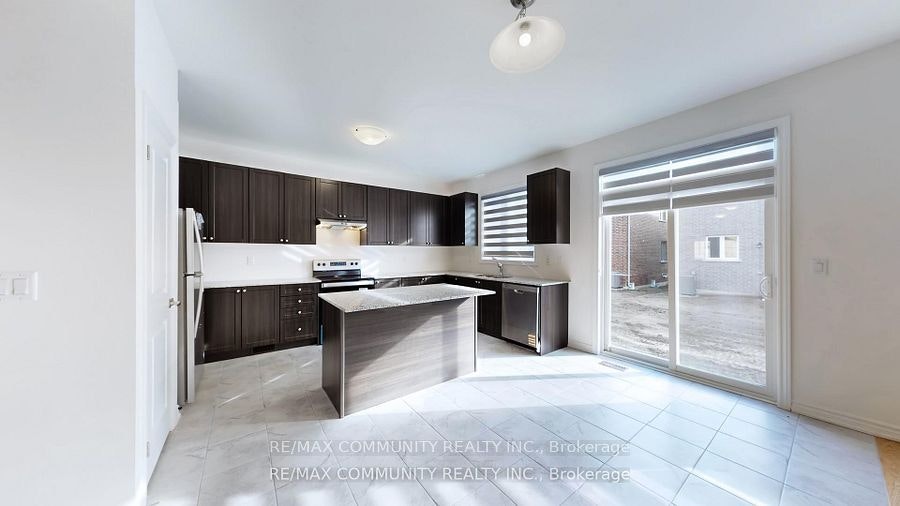 63 English Drive, New Tecumseth, ON, L0G 1A0 - 8