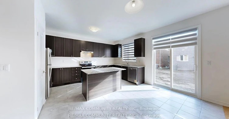 63 English Drive, New Tecumseth, ON, L0G 1A0 - 8