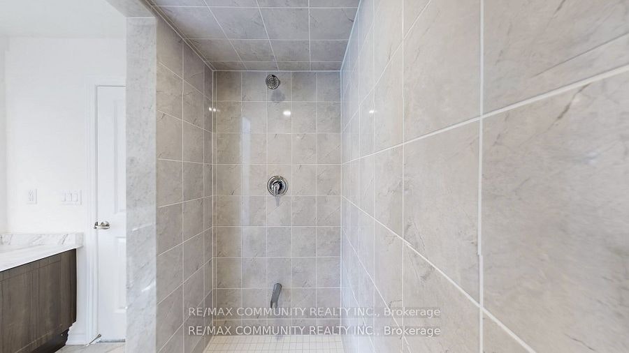 63 English Drive, New Tecumseth, ON, L0G 1A0 - 26