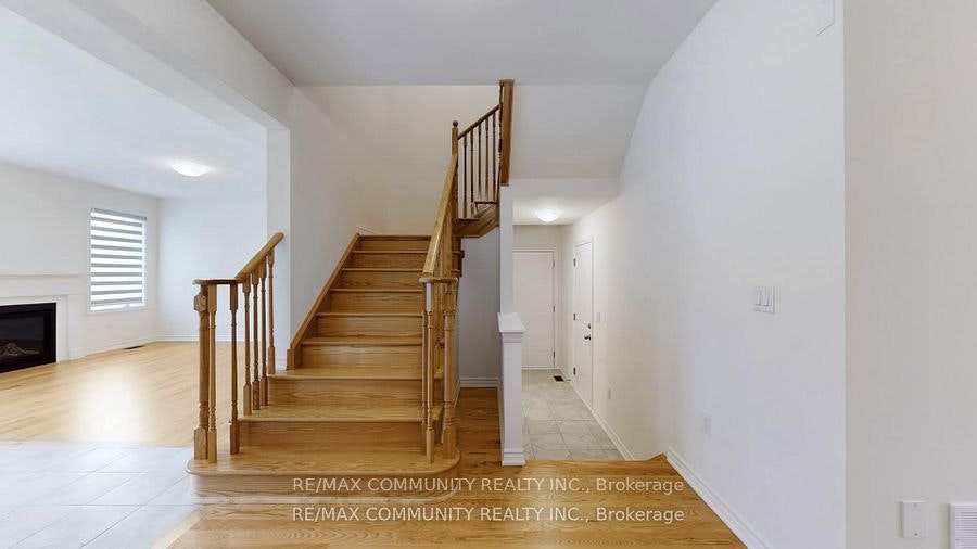 63 English Drive, New Tecumseth, ON, L0G 1A0 - 12