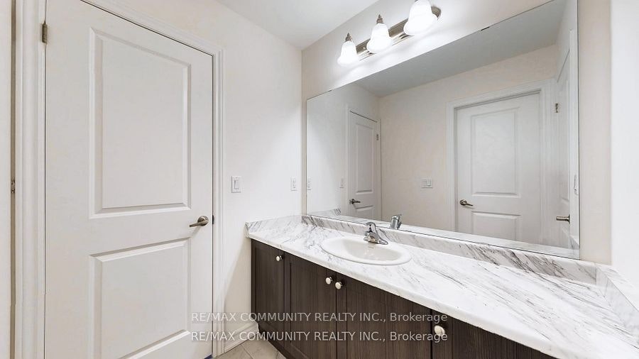 63 English Drive, New Tecumseth, ON, L0G 1A0 - 23