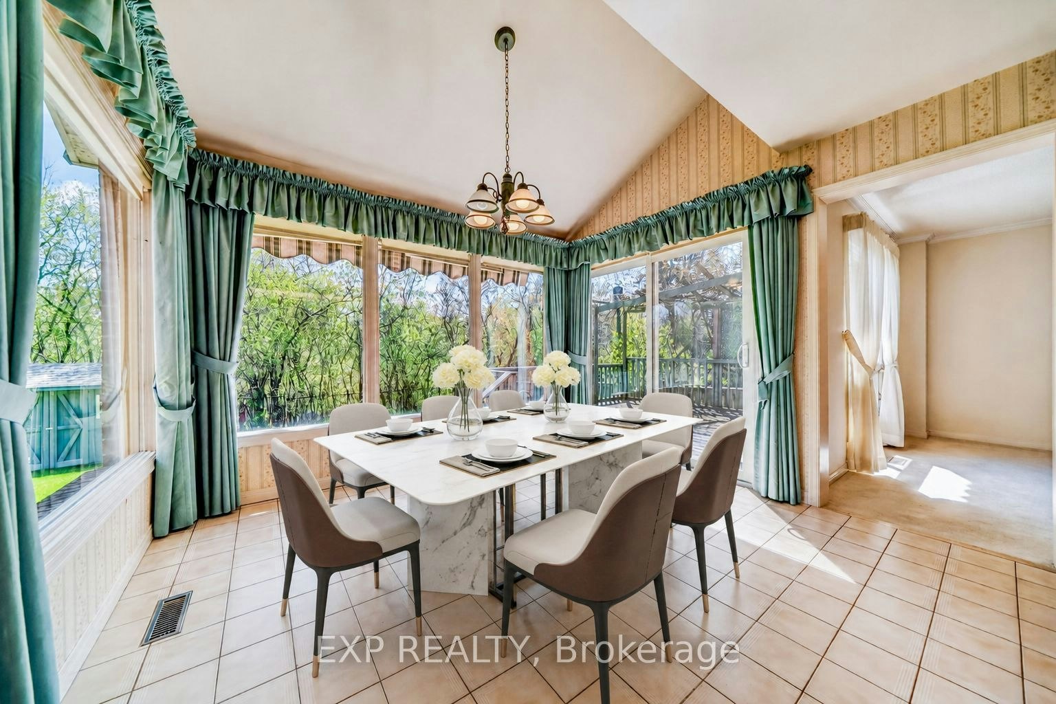 51 Sanderson Crescent, Richmond Hill, ON, L4C 5L5 - 9
