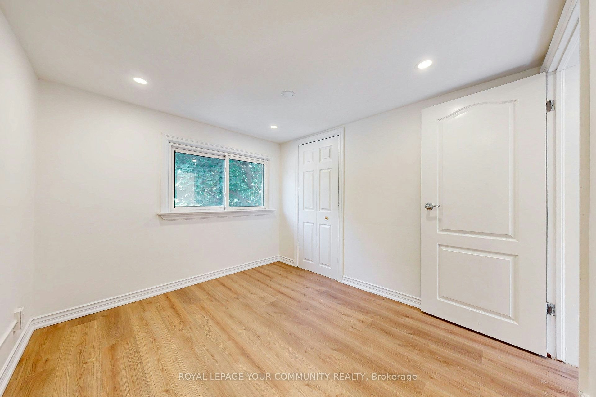 Main & 2nd-83 Lundy's Lane, Newmarket, ON, L3Y 3R9 - 16