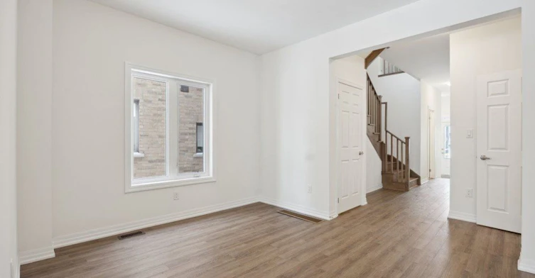 Upper 2 floors-10 Ken Davie Gate, Georgina, ON, L4P 0J5 - 9