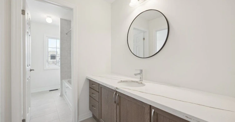 Upper 2 floors-10 Ken Davie Gate, Georgina, ON, L4P 0J5 - 10