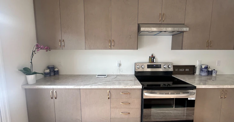 Upper 2 floors-10 Ken Davie Gate, Georgina, ON, L4P 0J5 - 8