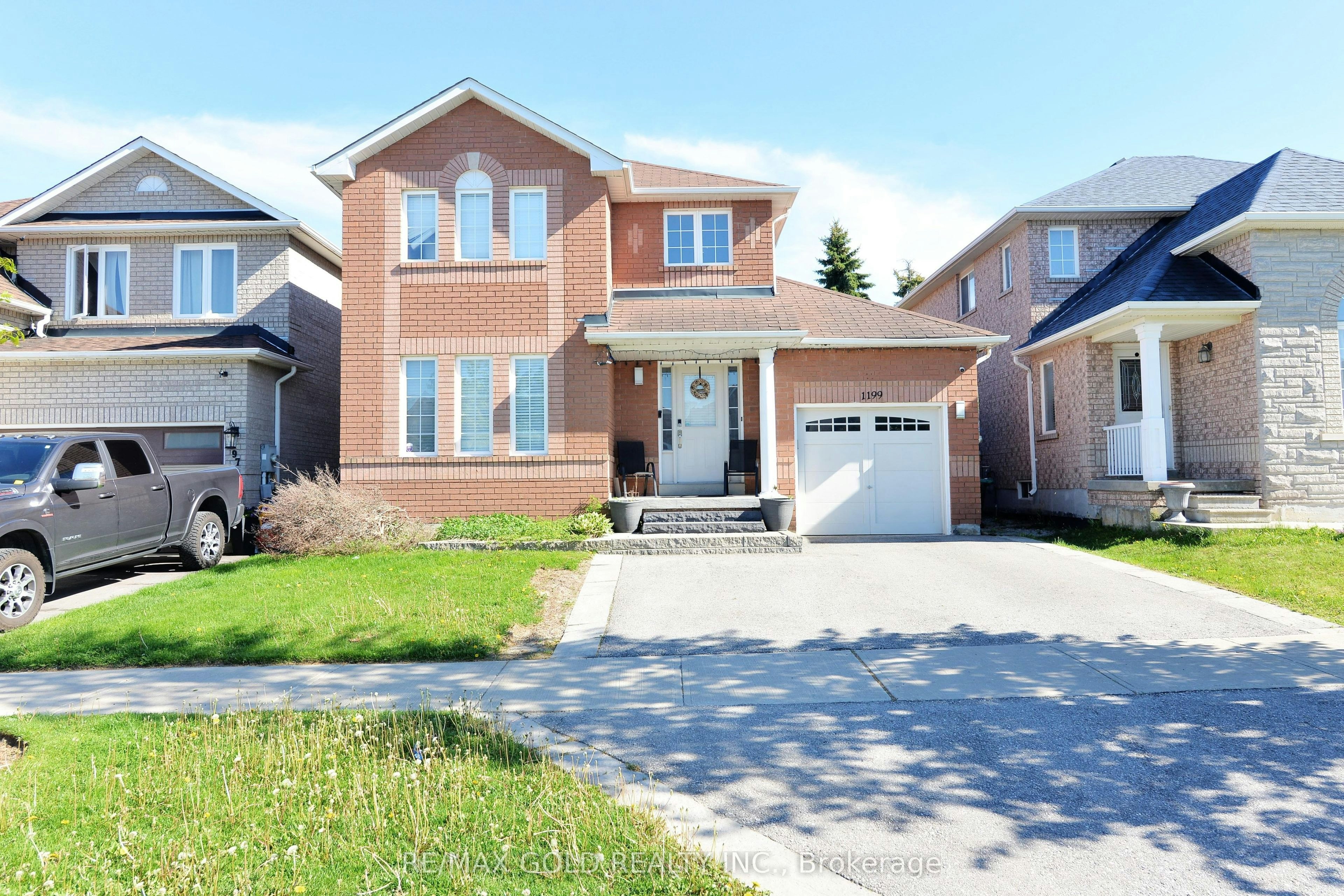 1199 Andrade Lane, Innisfil, ON, L9S 4X6