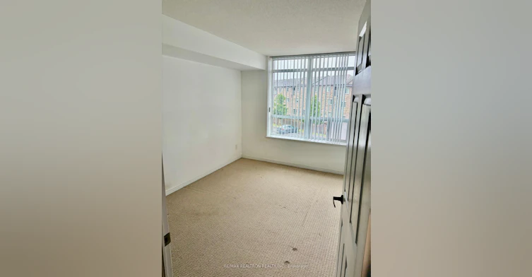 201-73 King William Crescent, Richmond Hill, ON, L4B 0C2