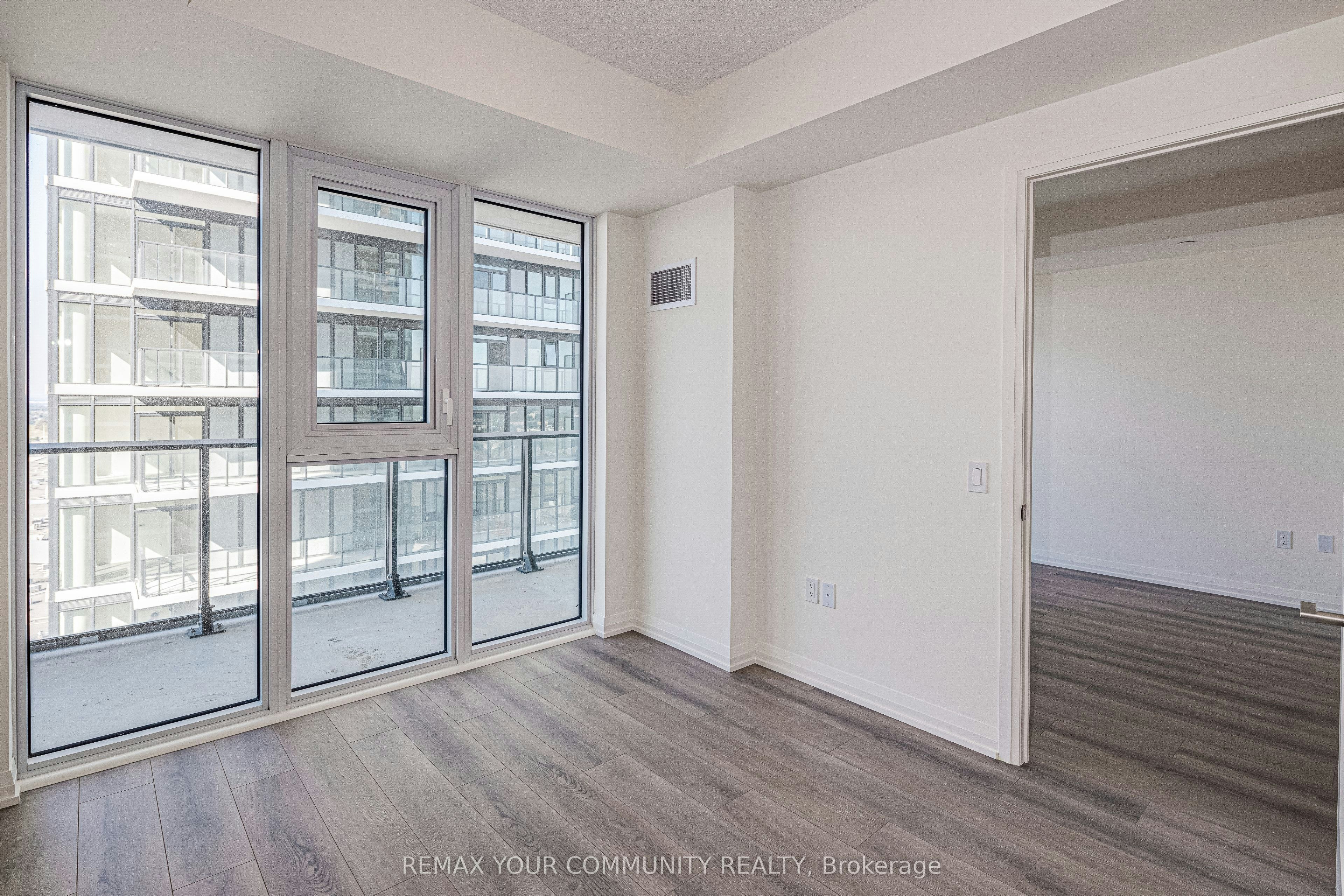 1707-9000 Jane Street, Vaughan, ON, L4K 0M6 - 12