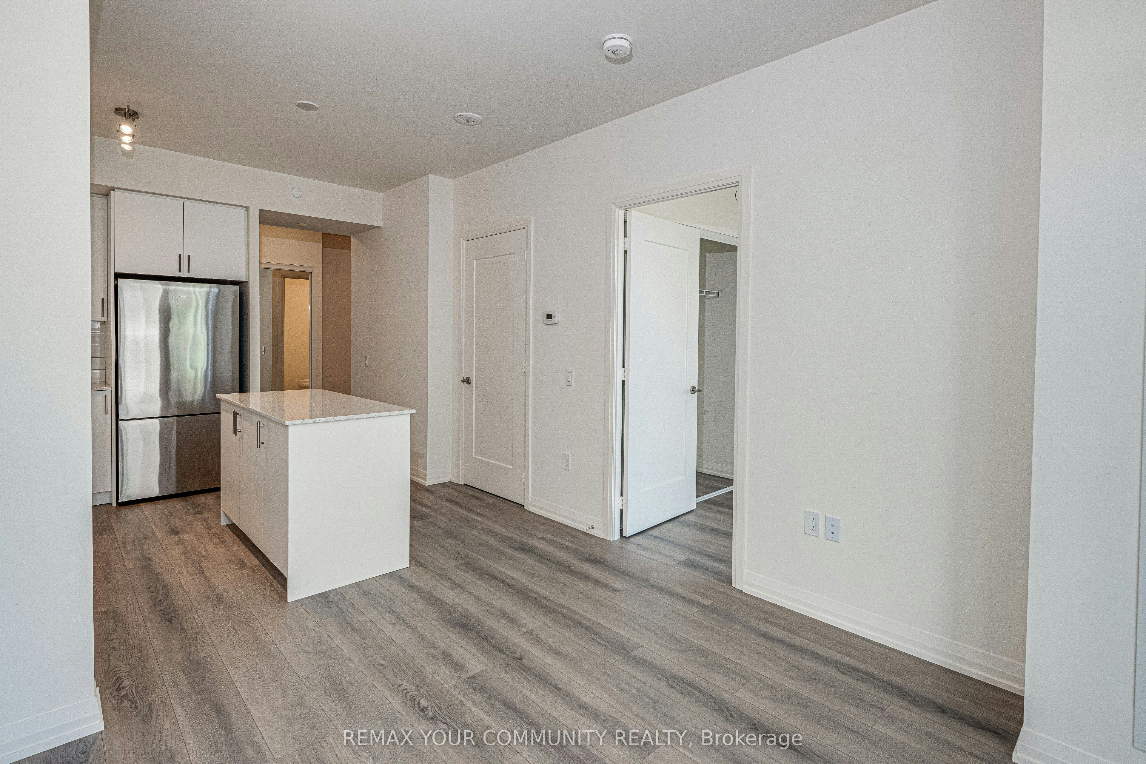 1707-9000 Jane Street, Vaughan, ON, L4K 0M6 - 10