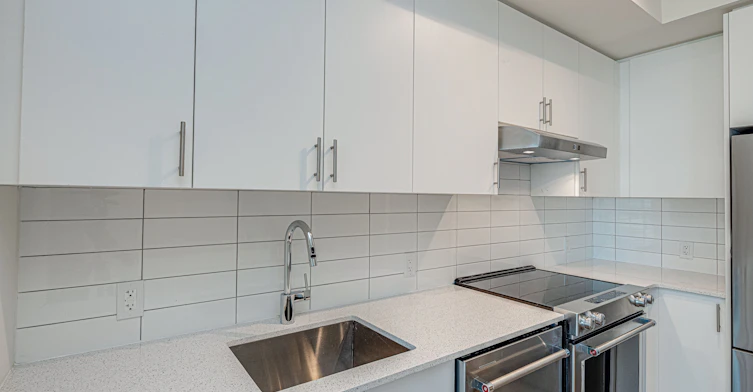 1707-9000 Jane Street, Vaughan, ON, L4K 0M6 - 8