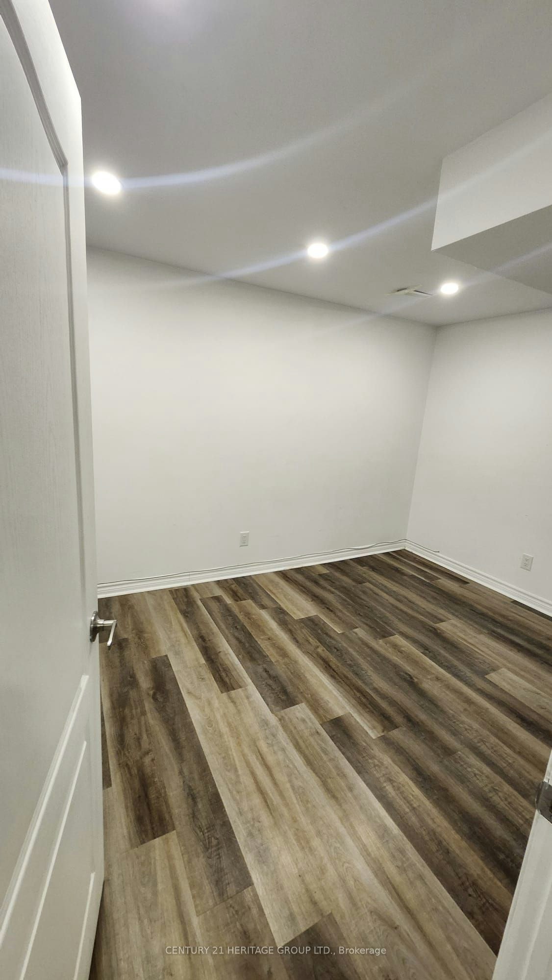 Lower-116 Marbella Road, Vaughan, ON, L4H 1L4 - 7