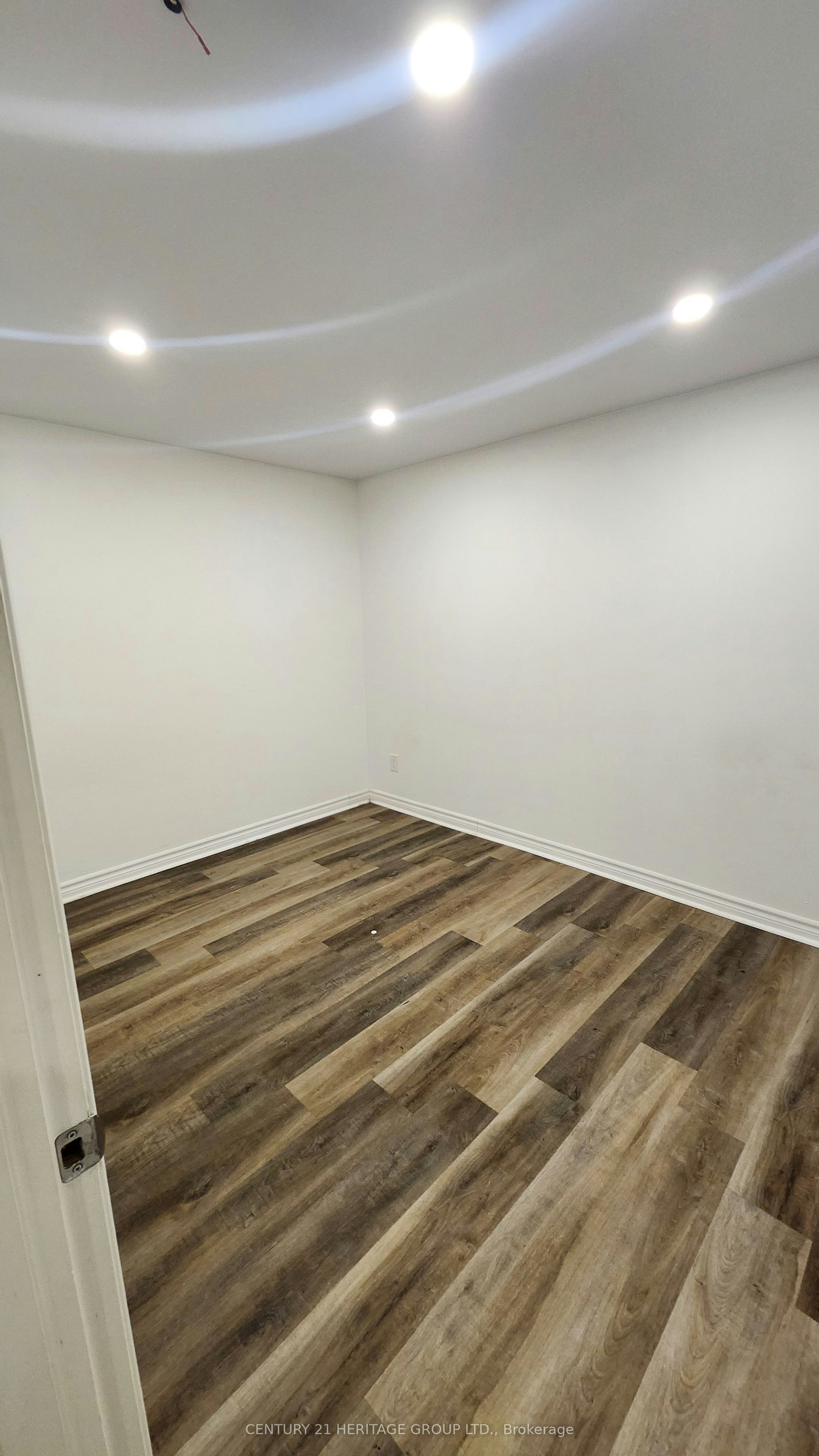 Lower-116 Marbella Road, Vaughan, ON, L4H 1L4 - 12