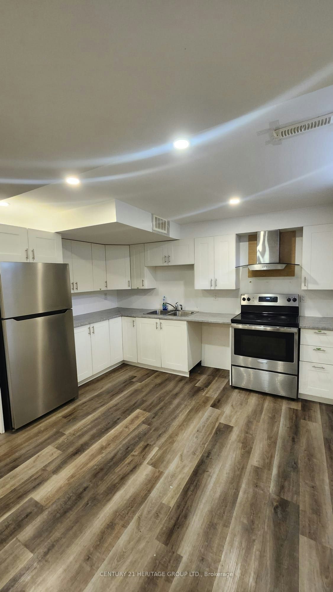 Lower-116 Marbella Road, Vaughan, ON, L4H 1L4 - 11