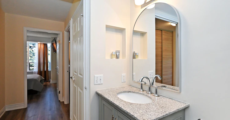 203-91 Townsgate Drive, Vaughan, ON, L4J 8E8 - 40