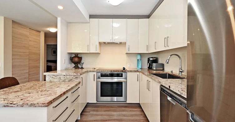 203-91 Townsgate Drive, Vaughan, ON, L4J 8E8 - 20