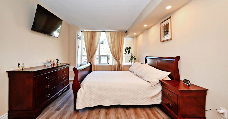 203-91 Townsgate Drive, Vaughan, ON, L4J 8E8 - 25