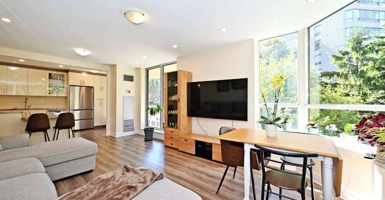 203-91 Townsgate Drive, Vaughan, ON, L4J 8E8 - 11
