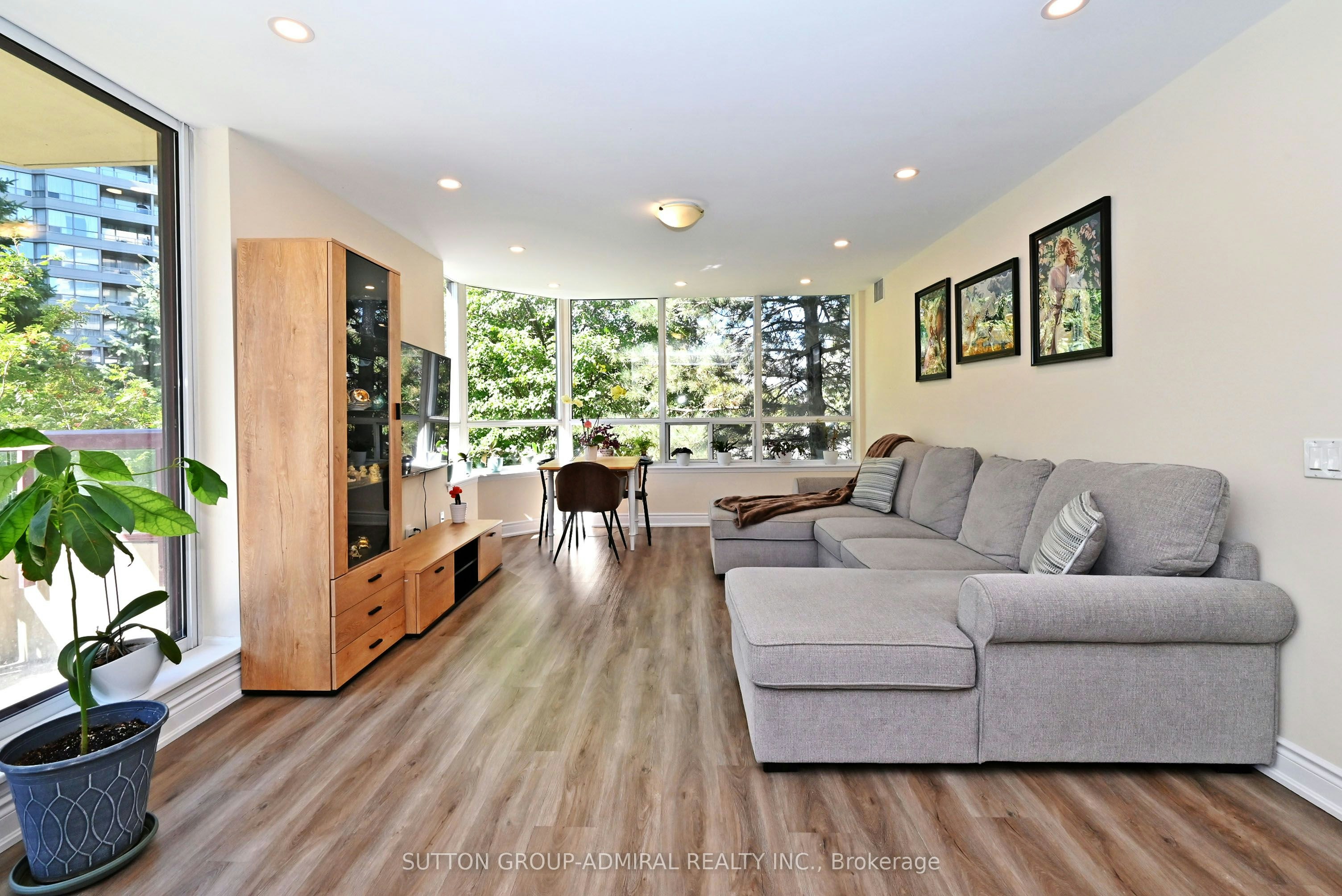203-91 Townsgate Drive, Vaughan, ON, L4J 8E8 - 5
