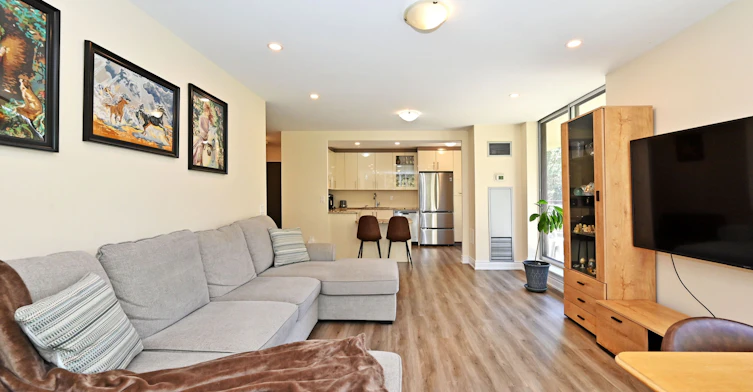 203-91 Townsgate Drive, Vaughan, ON, L4J 8E8 - 13