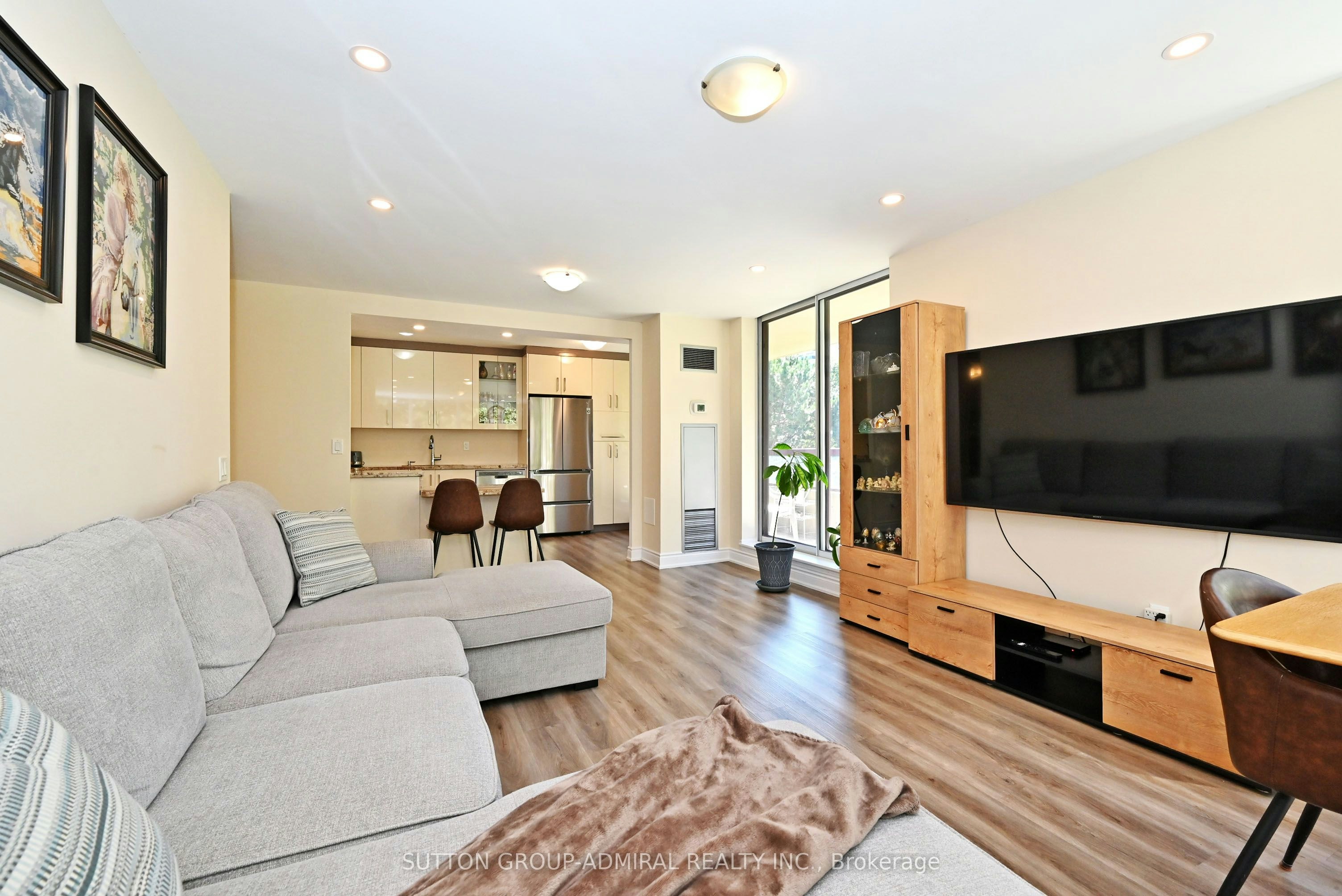 203-91 Townsgate Drive, Vaughan, ON, L4J 8E8 - 12