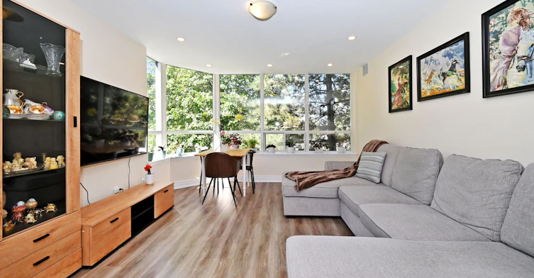 203-91 Townsgate Drive, Vaughan, ON, L4J 8E8 - 7