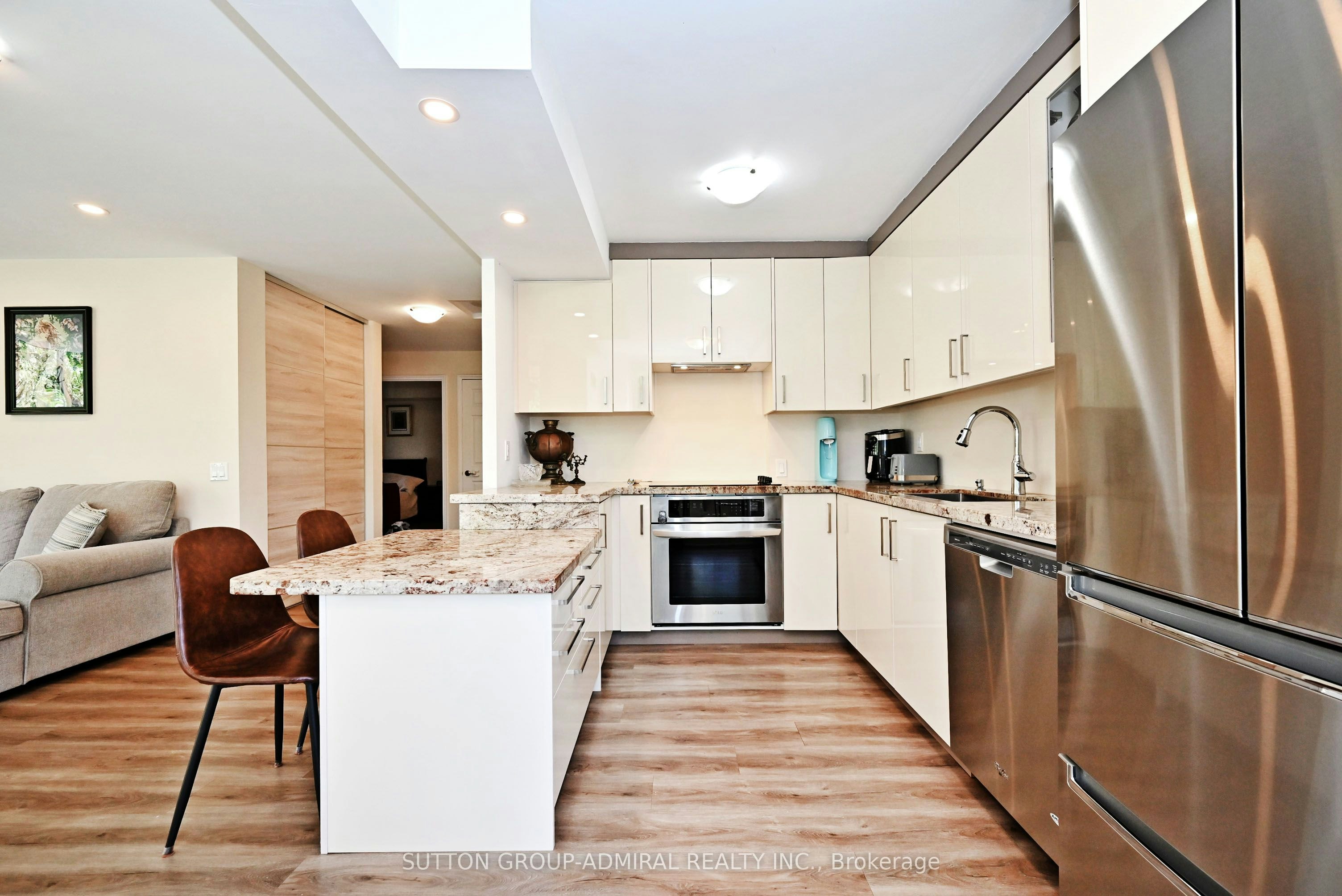 203-91 Townsgate Drive, Vaughan, ON, L4J 8E8 - 19