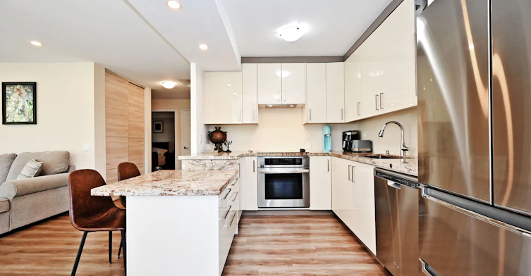 203-91 Townsgate Drive, Vaughan, ON, L4J 8E8 - 19