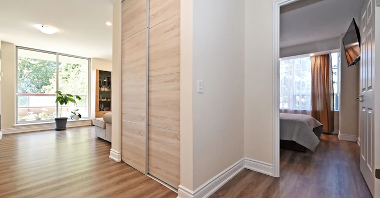 203-91 Townsgate Drive, Vaughan, ON, L4J 8E8 - 32