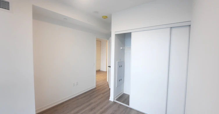1108-8 Interchange Way, Vaughan, ON, L4K 5Z7 - 6