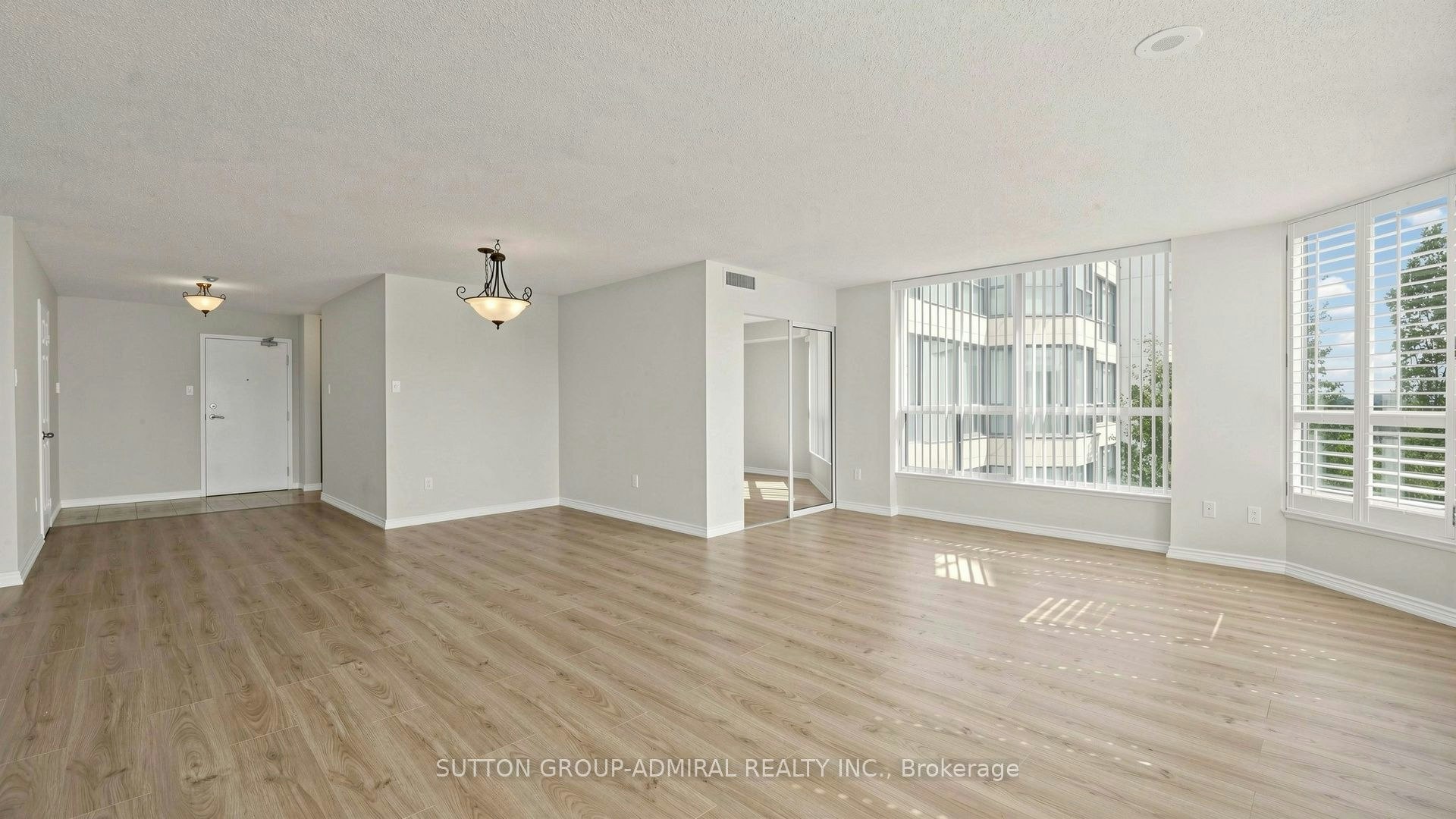 701-1 Clark Avenue W, Vaughan, ON, L4J 7Y6 - 20
