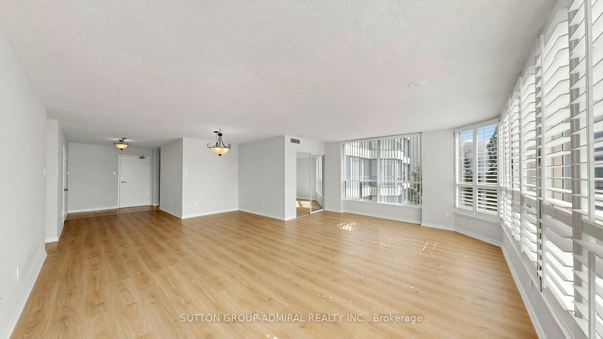 701-1 Clark Avenue W, Vaughan, ON, L4J 7Y6 - 6