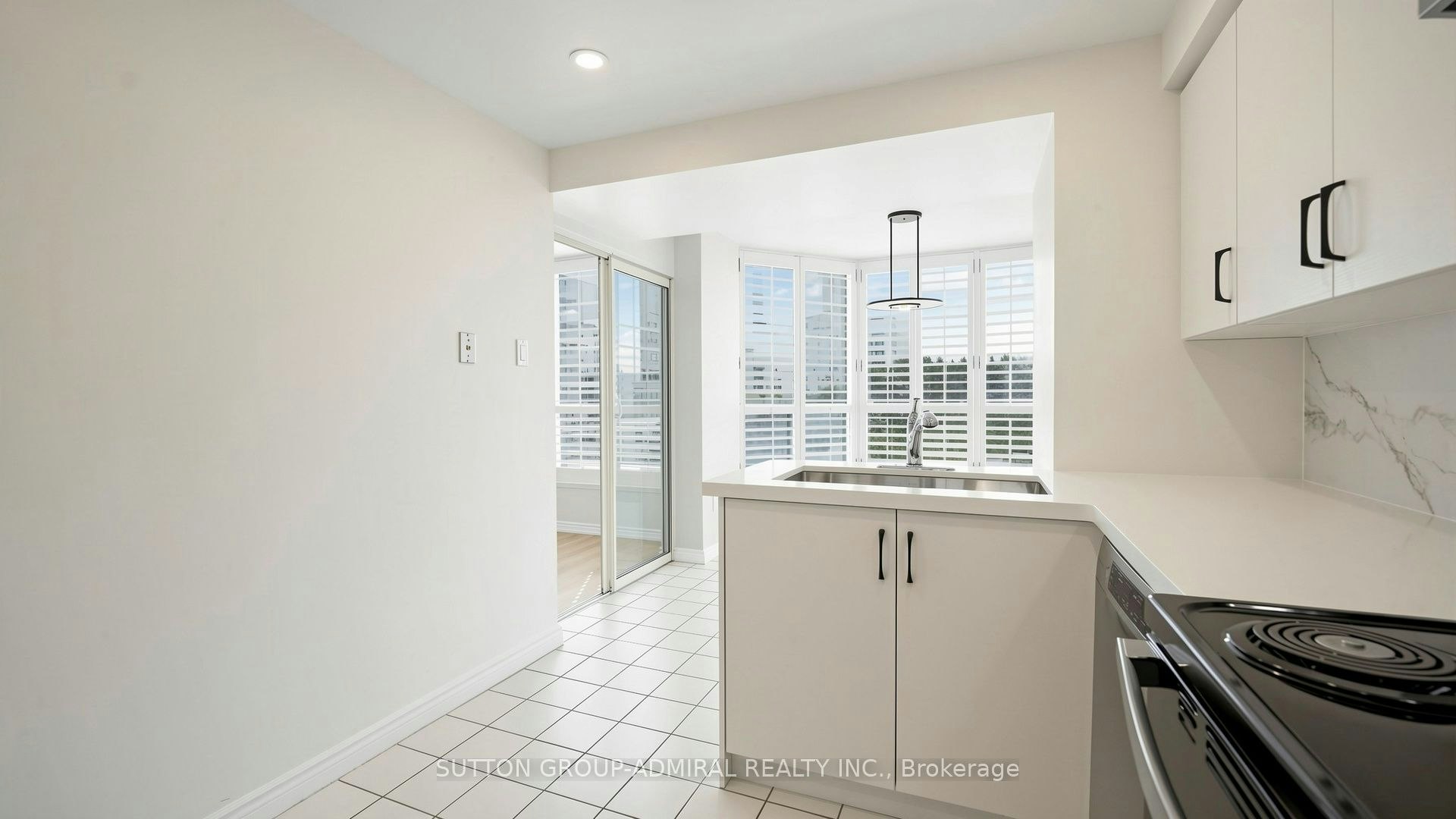 701-1 Clark Avenue W, Vaughan, ON, L4J 7Y6 - 11