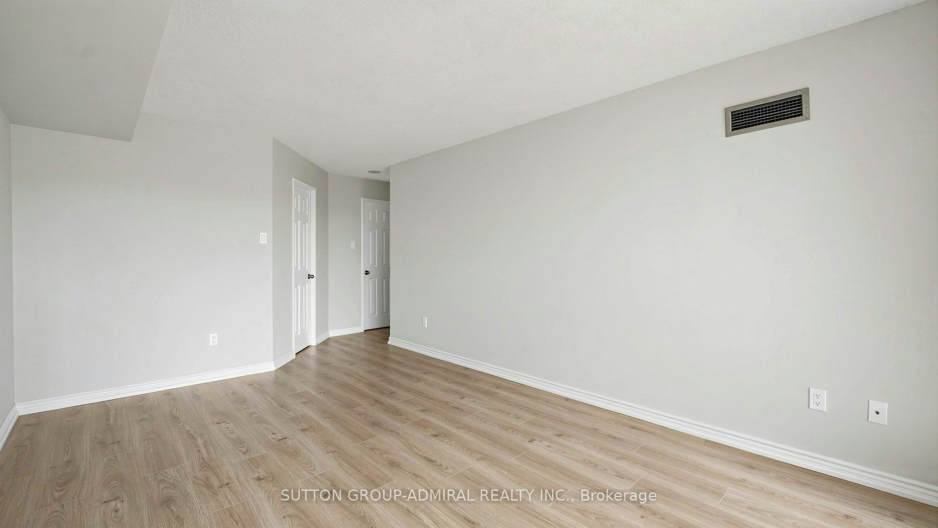 701-1 Clark Avenue W, Vaughan, ON, L4J 7Y6 - 34